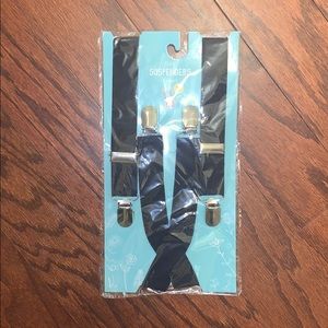 Brand new kids suspenders size 3+ navy blue